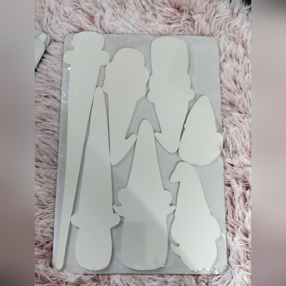 Chalk Couture Chalkable Chips - Family of Gnomes 3 Sets New